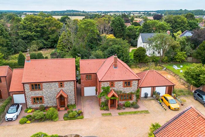 4 Bedroom Detached House For Sale In Meadow Lane, Southrepps, NR11