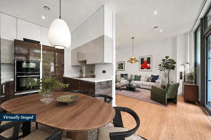 3 Bedroom Flat For Sale In Kilburn Park Road, Kilburn, NW6