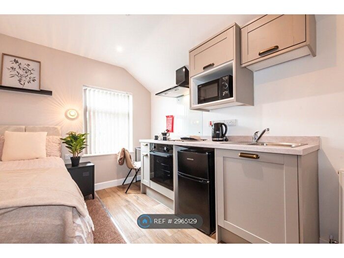 Studio To Rent In Vicarage Avenue, Derby, DE23