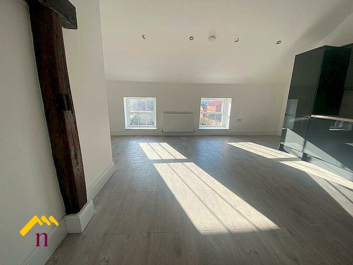 1 Bedroom Flat To Rent In The Old Vicarage, Thorne, DN8