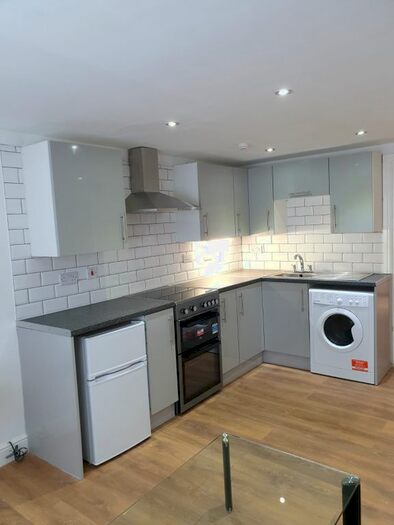 1 Bedroom Flat To Rent In Fidlas Road, Cardiff, CF14