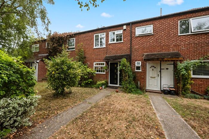 3 Bedroom Terraced House For Sale In Gravesend, Kent, DA12