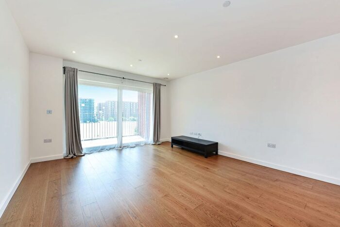 1 Bedroom Flat For Sale In Thonrey Close, Peacon House, NW9