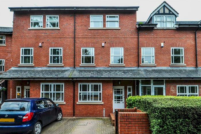 3 Bedroom House To Rent In Riverside Drive, Selly Park, Birmingham, West Midlands, B29