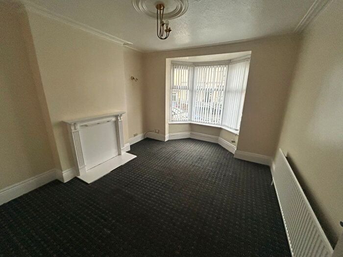 3 Bedroom Terraced House To Rent In Bolsover Road, Sheffield, S5