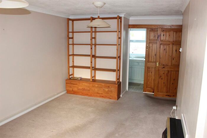 1 Bedroom Apartment For Sale In New Road, Darley Abbey, Derby, DE22