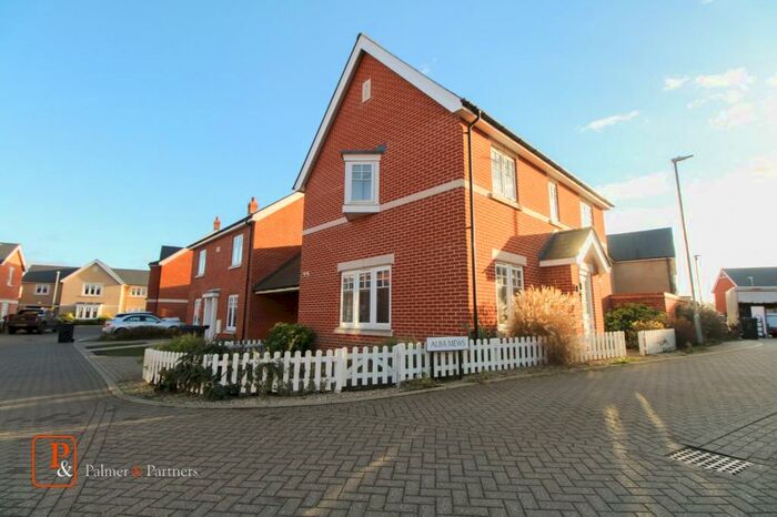 3 Bedroom Detached House To Rent In Alba Mews, Colchester, Essex, CO4
