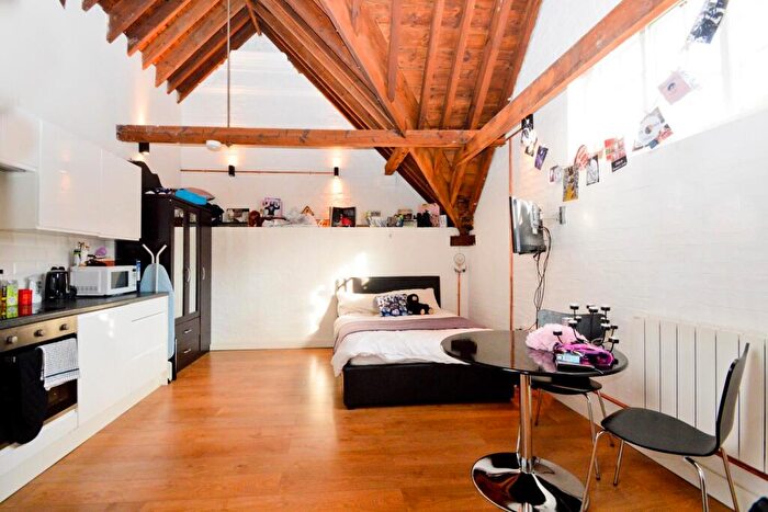 1 Bedroom Apartment To Rent In Calvert Avenue, Shoreditch, E2