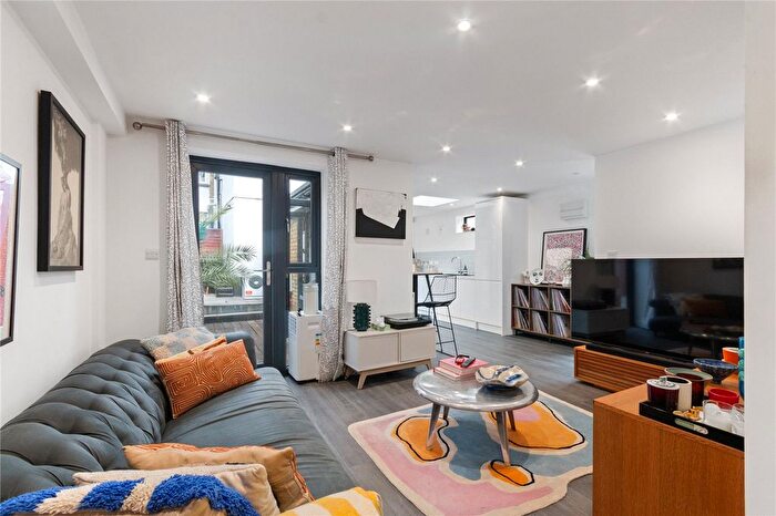 1 Bedroom Terraced House To Rent In Fallsbrook Road, London, SW16