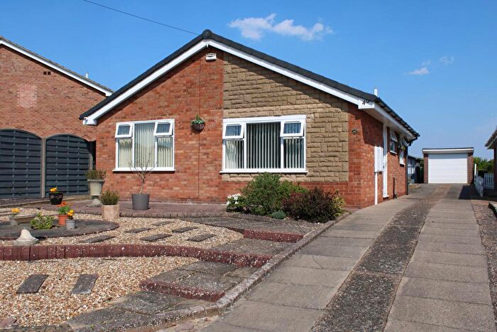 2 Bedroom Bungalow For Sale In Churchill Avenue, Brigg, DN20