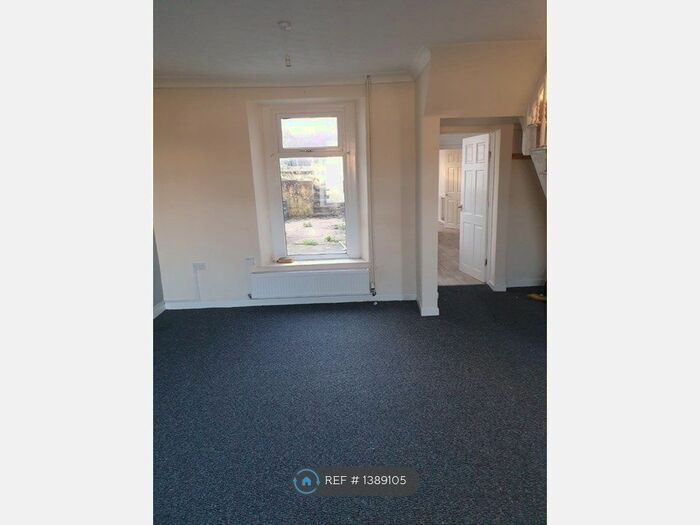 3 Bedroom Terraced House To Rent In Pentregethin Road, Cwmbwrla, Swansea, SA5