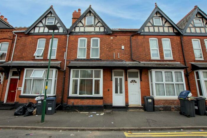 6 Bedroom House To Rent In Harold Road, Birmingham, B16
