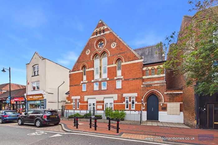 1 Bedroom Apartment To Rent In Stanway Place, Guildford Street, Chertsey, Surrey, KT16