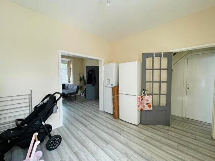 4 Bedroom House To Rent In Muller Road, Bristol, BS5