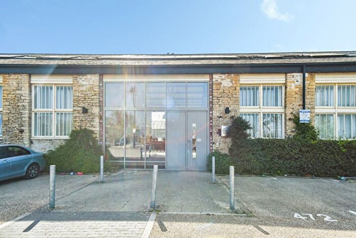 1 Bedroom Flat To Rent In Chain Testing House, Evening Star Lane, Swindon, SN2