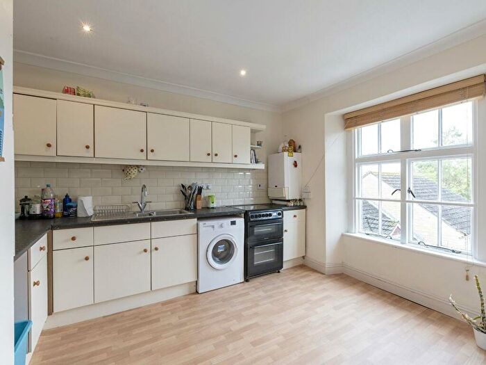 1 Bedroom Flat For Sale In Saffron Court, The Avenue, Sherborne, Dorset, DT9