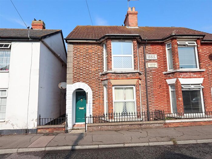 3 Bedroom Semi-Detached House To Rent In Station Road, Lydd, Romney Marsh, TN29