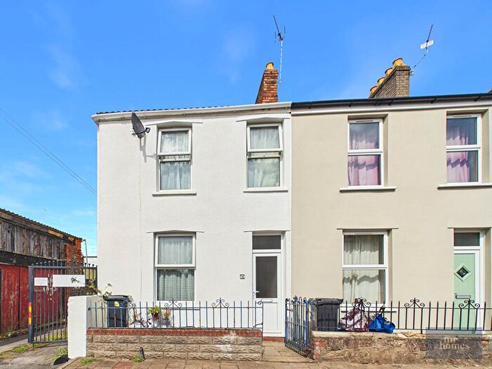 2 Bedroom End Of Terrace House For Sale In Tyler Street, Roath, Cardiff, CF24