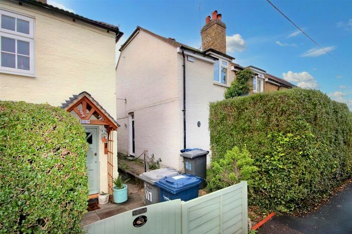 2 Bedroom Property To Rent In Badshot Lea Road, Badshot Lea, Farnham, GU9