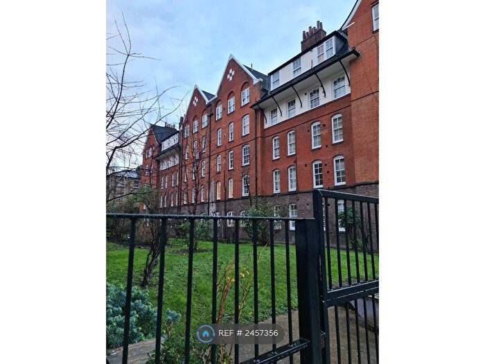 1 Bedroom Flat To Rent In Algar House, London, SE1
