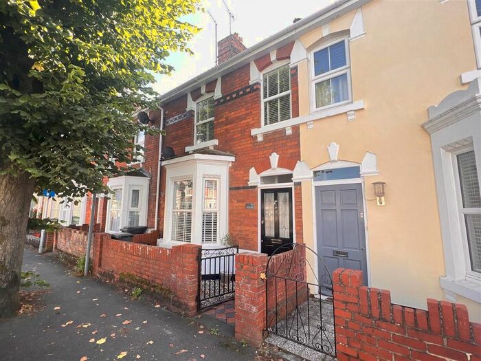 2 Bedroom Terraced House To Rent In Avenue Road, Swindon, SN1