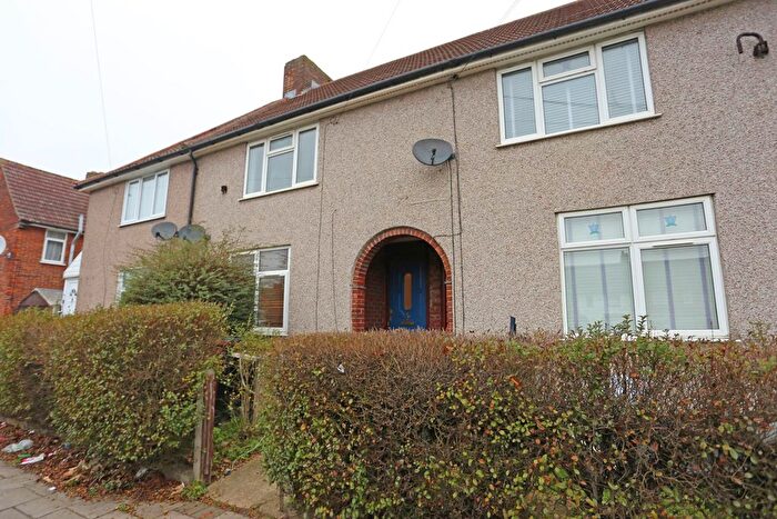 2 Bedroom Terraced House For Sale In Woodward Road, Dagenham, RM9