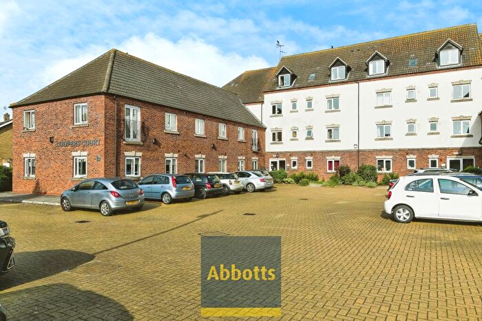 2 Bedroom Apartment To Rent In Coopers Court, Wisbech, PE30