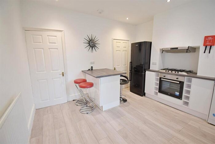 3 Bedroom House To Rent In Nairn Street, Sheffield, S10