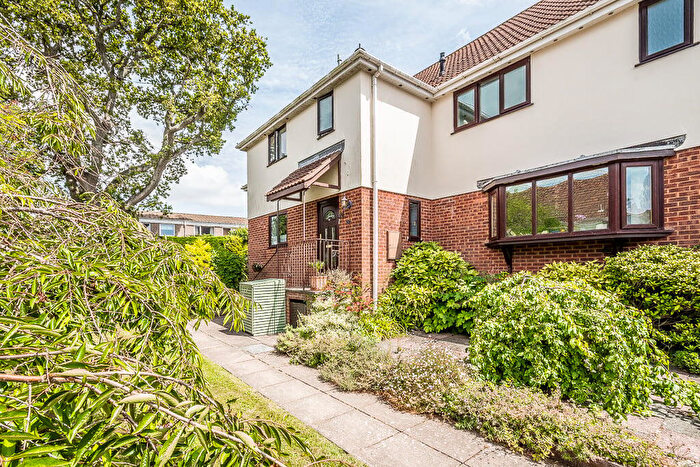 3 Bedroom Terraced House For Sale In Drakes Avenue, Exmouth, EX8