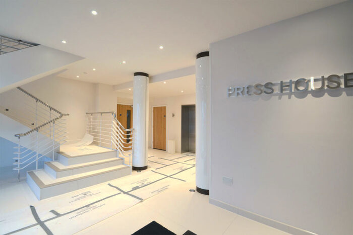 1 Bedroom Apartment To Rent In Crest View Drive, Petts Wood, Orpington, BR5