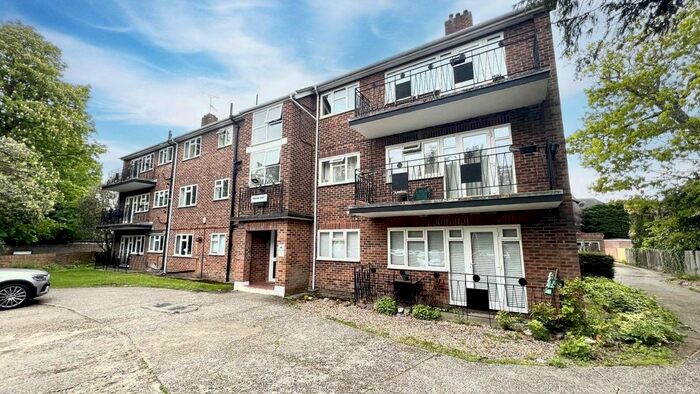 2 Bedroom Flat To Rent In Wisdom Court, Southcote Road, Reading, Berkshire, RG30