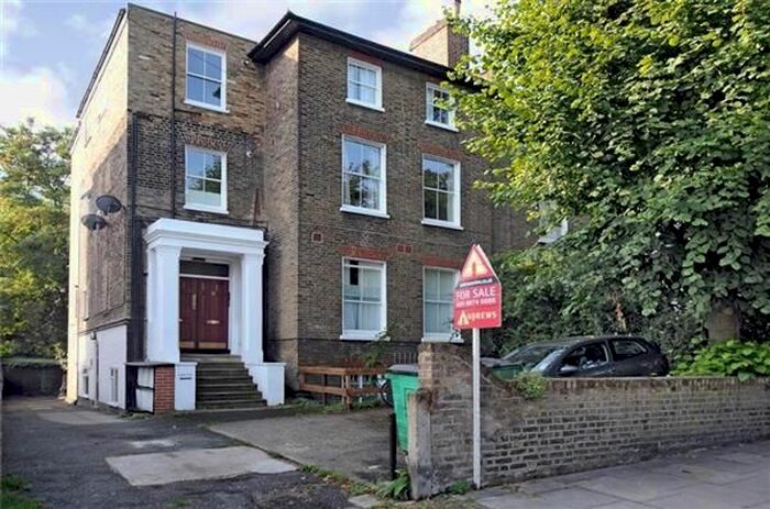 2 Bedroom Flat To Rent In Wimbledon Park Road, London, SW18