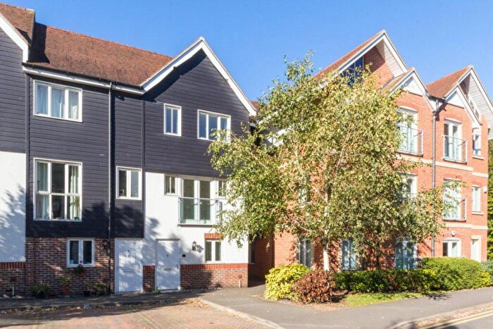 4 Bedroom House To Rent In Canterbury, CT2