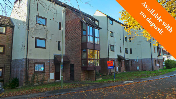 2 Bedroom Apartment To Rent In Frosthole Close- No Deposit, PO15