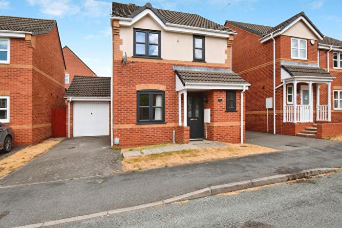 3 Bedroom Detached House For Sale In The Pastures, Oadby, Leicester, LE2