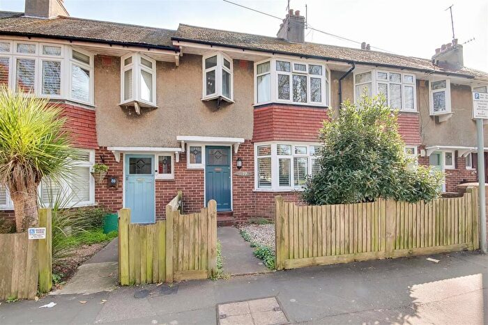 3 Bedroom Terraced House For Sale In Norfolk Street, Worthing, BN11