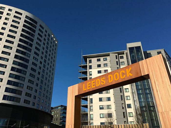 2 Bedroom Flat To Rent In Crozier House, Leeds Dock, LS10