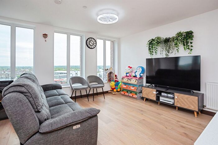 2 Bedroom Flat For Sale In Marri Street, Watford, WD24