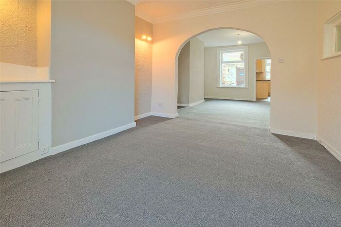 3 Bedroom End Of Terrace House To Rent In Chapel Street, Rishton, Lancashire, BB1