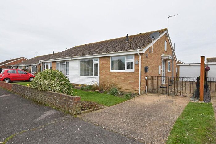 2 Bedroom Semi Detached Bungalow For Sale In Holly Road, St. Marys Bay, Romney Marsh, TN29