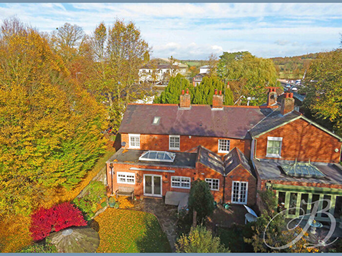 4 Bedroom Country House For Sale In Riverdene, Cookham, SL6