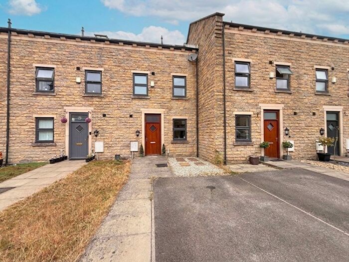 4 Bedroom Property For Sale In Hebble View, Siddal, HX3