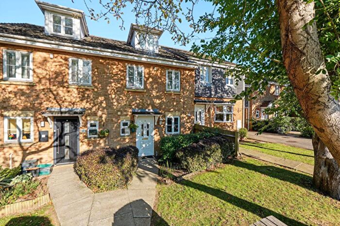 3 Bedroom Terraced House For Sale In Tunbury Avenue, Chatham, ME5