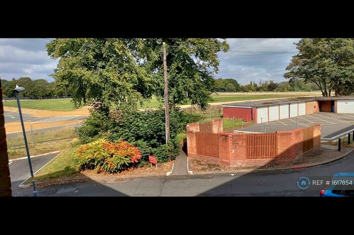 3 Bedroom Flat To Rent In Perry Villa Drive, Birmingham, B42