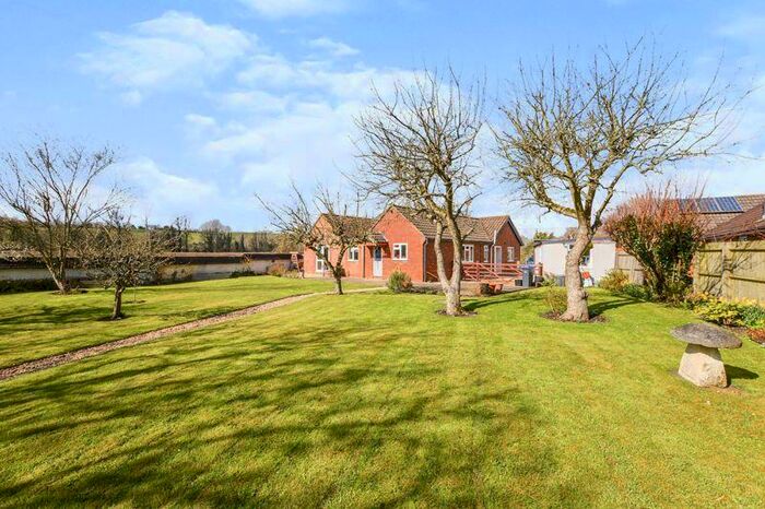 5 Bedroom Bungalow For Sale In Mill Lane, Salisbury ***Video Tour***, SP1