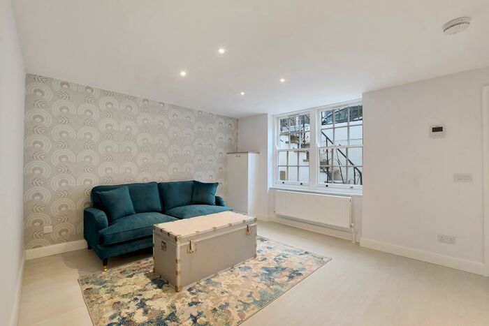 1 Bedroom Flat To Rent In Balcombe Street, Marylebone, NW1
