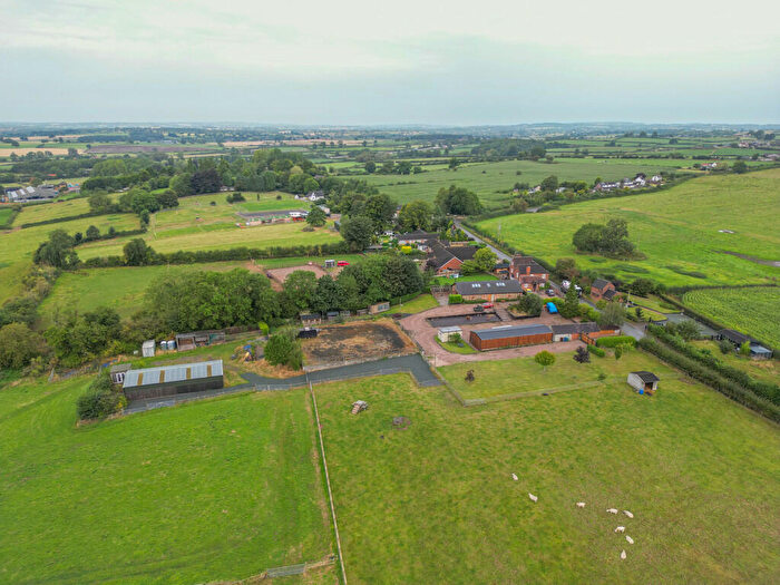 3 Bedroom Barn Conversion For Sale In Whitgreave Lane, Whitgreave, ST18