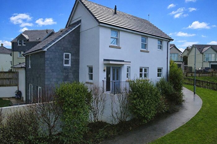4 Bedroom Detached House For Sale In Rowan Road, Wadebridge, Cornwall, PL27