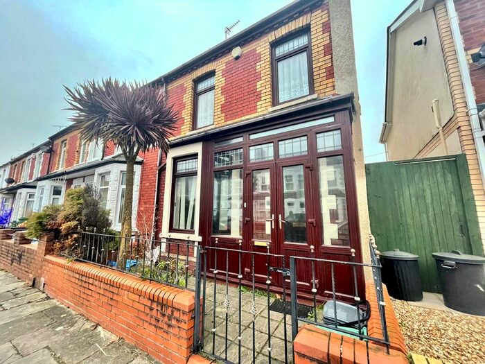 2 Bedroom Property To Rent In Pyke Street, Barry CF63