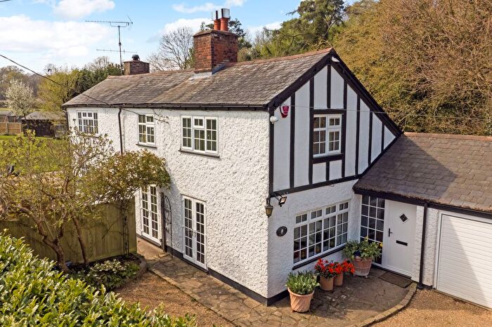 4 Bedroom Detached House For Sale In Cromer Hyde Lane, Lemsford, AL8